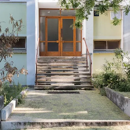 Malena 3* سبليت