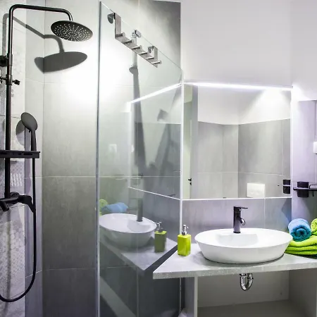 בית הארחה Malena 3*